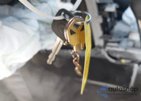 2010 Toyota Camry Le from USA, damaged, VIN 4T4BF3EK4AR075685